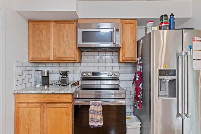 324 Stanley Avenue, Medford, OR 97504