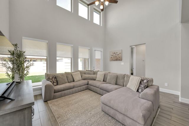 631 Sand Branch Drive, Conroe, TX 77304