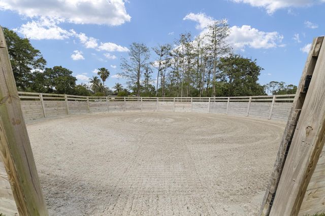 14845 Collecting Canal Road, Loxahatchee Groves, FL 33470