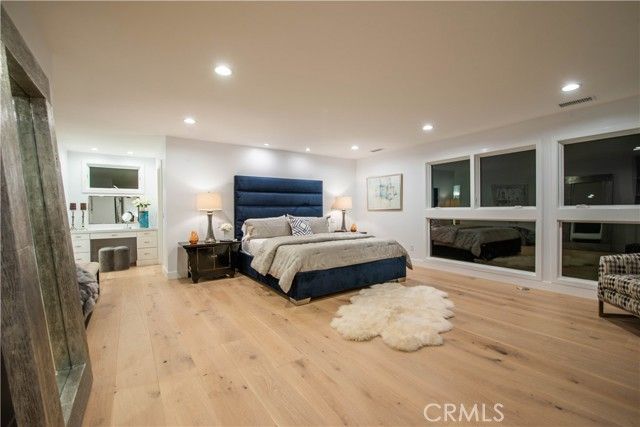 16449 Tudor Drive, Encino (los Angeles), CA 91436