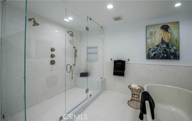 16449 Tudor Drive, Encino (los Angeles), CA 91436