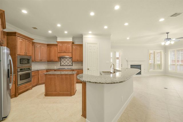 6518 Canyon Cliff Court, Houston, TX 77041