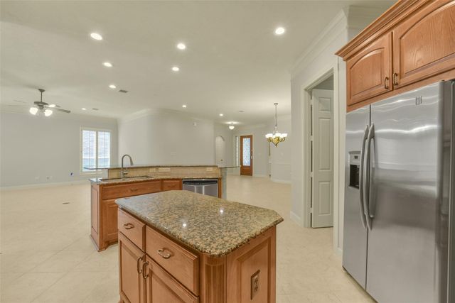 6518 Canyon Cliff Court, Houston, TX 77041