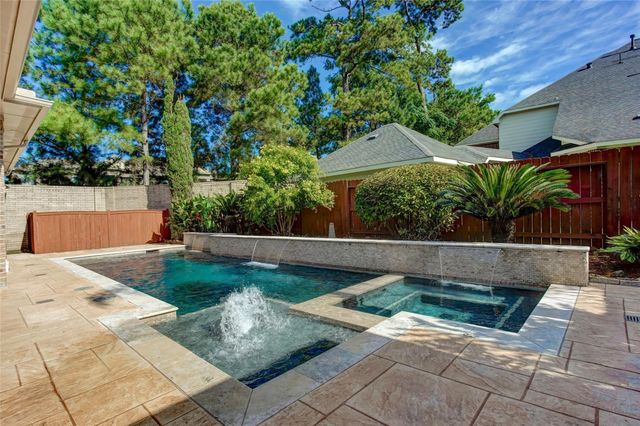6518 Canyon Cliff Court, Houston, TX 77041