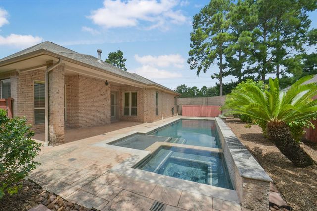 6518 Canyon Cliff Court, Houston, TX 77041