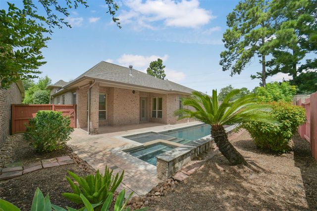 6518 Canyon Cliff Court, Houston, TX 77041