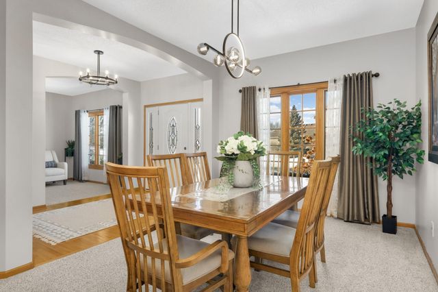 2780 Alamo Circle NE, Blaine, MN 55449