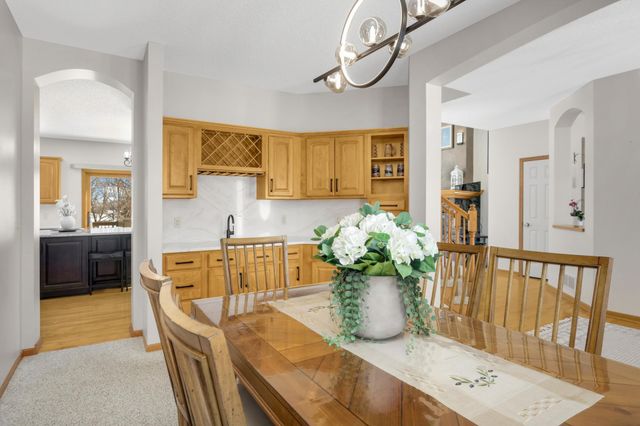 2780 Alamo Circle NE, Blaine, MN 55449