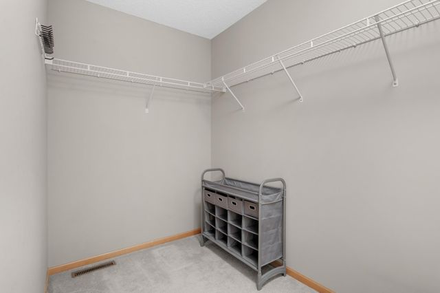 2780 Alamo Circle NE, Blaine, MN 55449