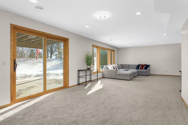 2780 Alamo Circle NE, Blaine, MN 55449