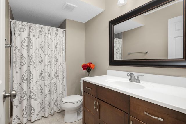 2780 Alamo Circle NE, Blaine, MN 55449