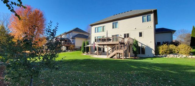 2780 Alamo Circle NE, Blaine, MN 55449