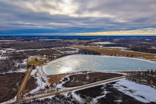 35918 410th Avenue SE, Fosston, MN 56542