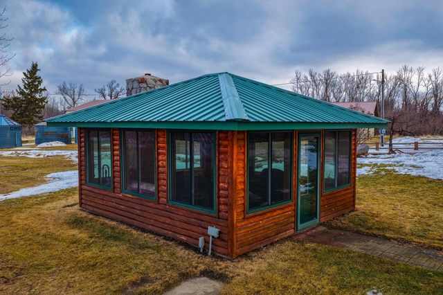 35918 410th Avenue SE, Fosston, MN 56542