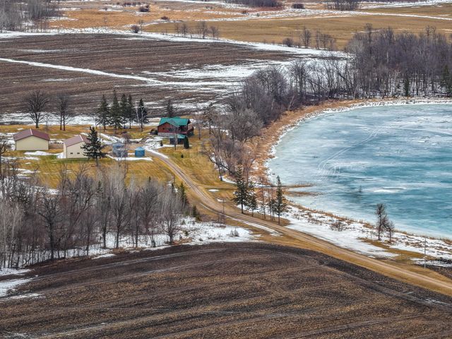 35918 410th Avenue SE, Fosston, MN 56542