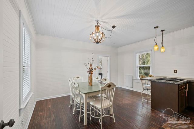 118 N F St, Pensacola, FL 32502