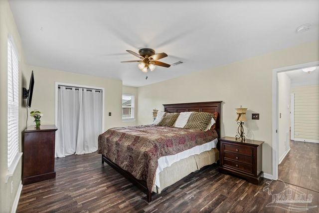 118 N F St, Pensacola, FL 32502