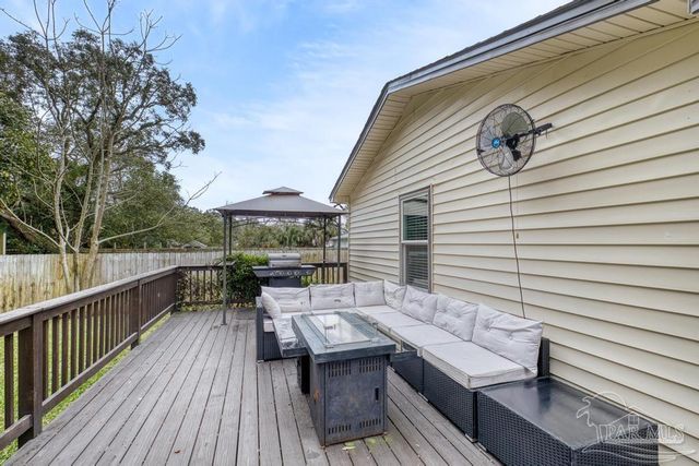 118 N F St, Pensacola, FL 32502