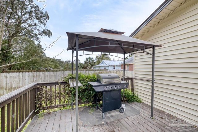 118 N F St, Pensacola, FL 32502