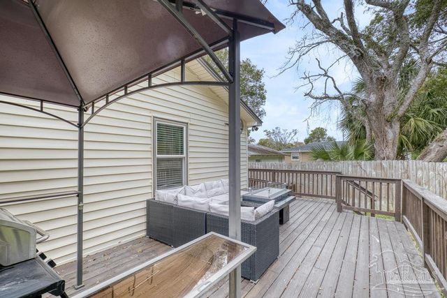 118 N F St, Pensacola, FL 32502