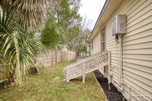 118 N F St, Pensacola, FL 32502