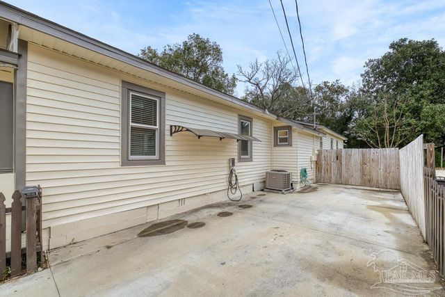 118 N F St, Pensacola, FL 32502