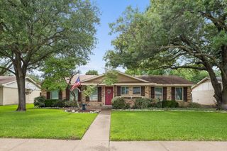 2016 Custer Parkway, Richardson, TX 75080