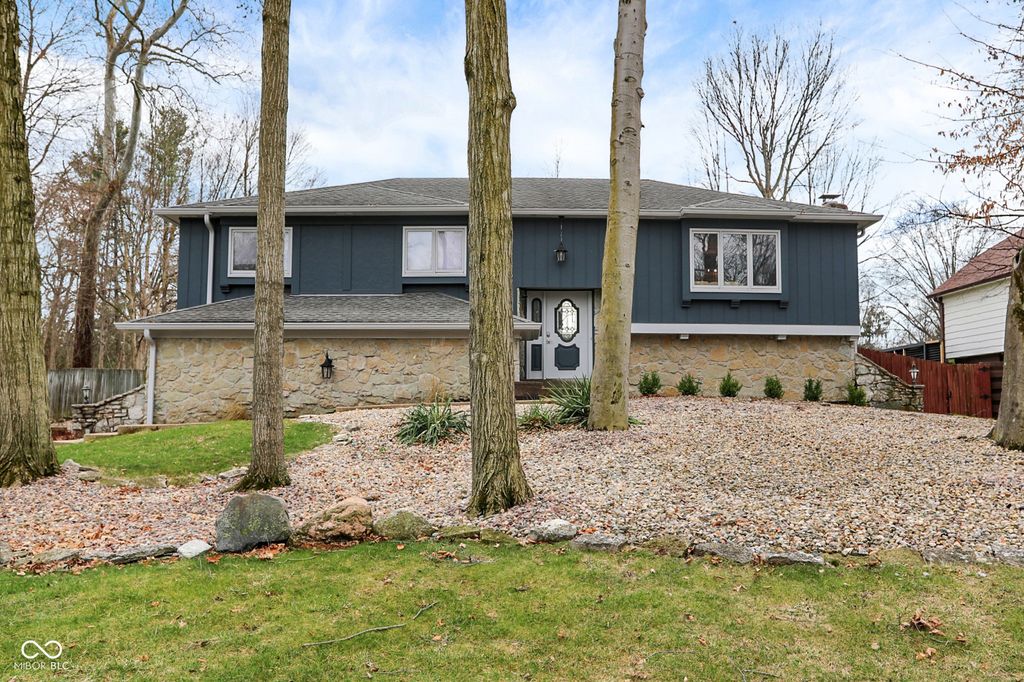 405 Beechwood Drive, Greenfield, IN 46140