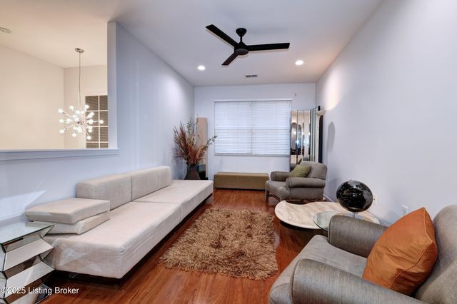 5028 Ardossan Square, Louisville, KY 40241