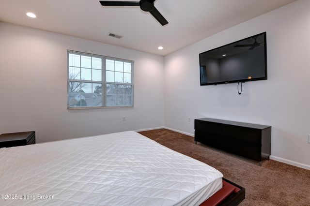 5028 Ardossan Square, Louisville, KY 40241