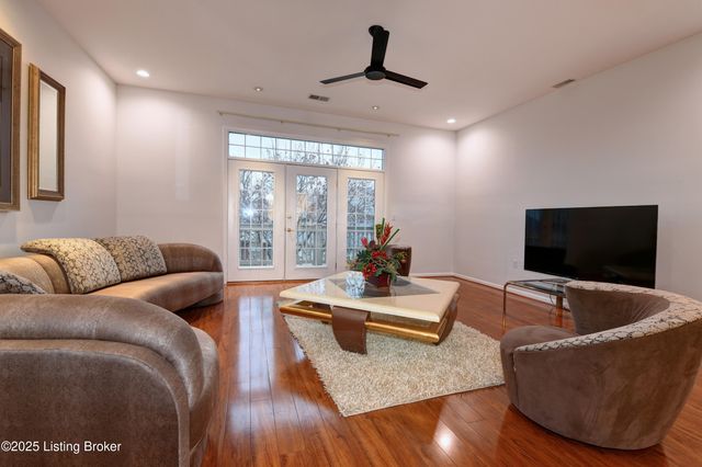 5028 Ardossan Square, Louisville, KY 40241