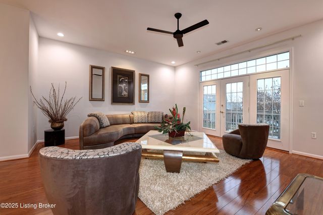 5028 Ardossan Square, Louisville, KY 40241