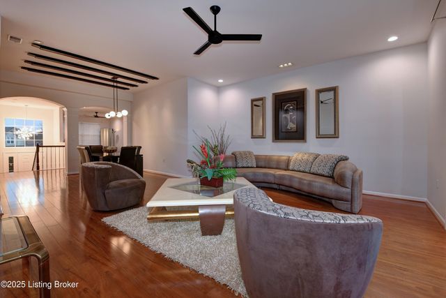 5028 Ardossan Square, Louisville, KY 40241