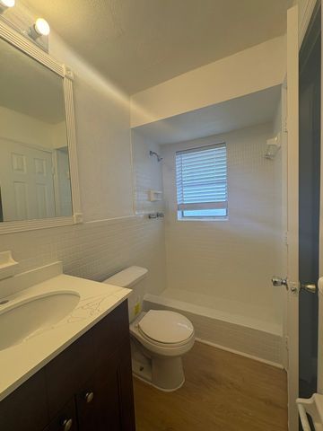 5861 NW 16th Place 312, Sunrise, FL 33313