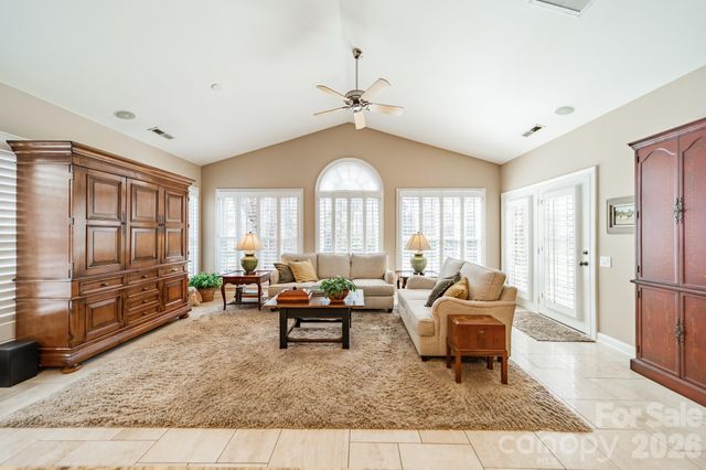 6328 Pepperwich Place, Charlotte, NC 28277