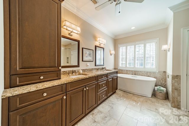 6328 Pepperwich Place, Charlotte, NC 28277