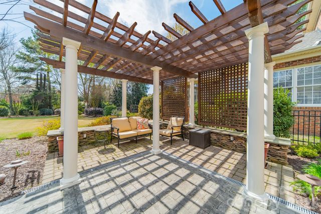 6328 Pepperwich Place, Charlotte, NC 28277