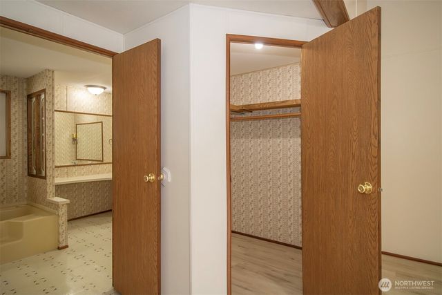 3805 College Street SE #6, Lacey, WA 98503