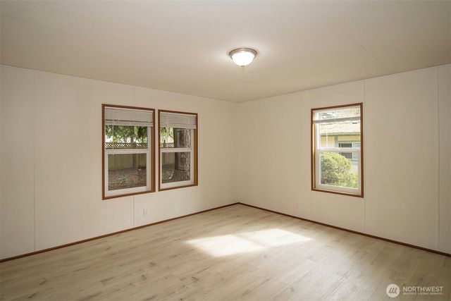 3805 College Street SE #6, Lacey, WA 98503