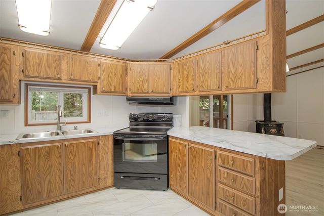 3805 College Street SE #6, Lacey, WA 98503