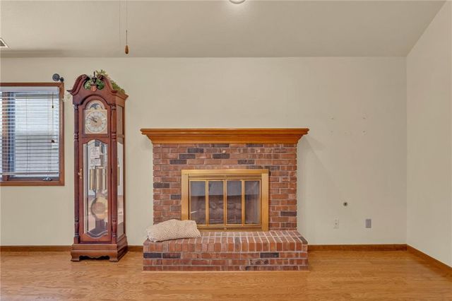 2724 Chipperfield Road, Lawrence, KS 66047