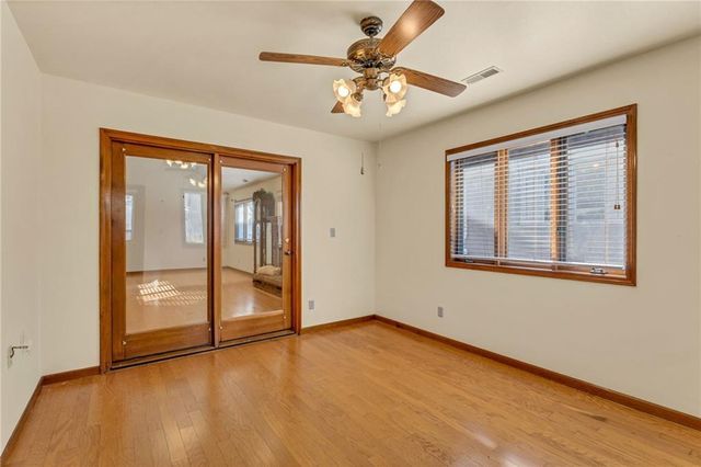 2724 Chipperfield Road, Lawrence, KS 66047