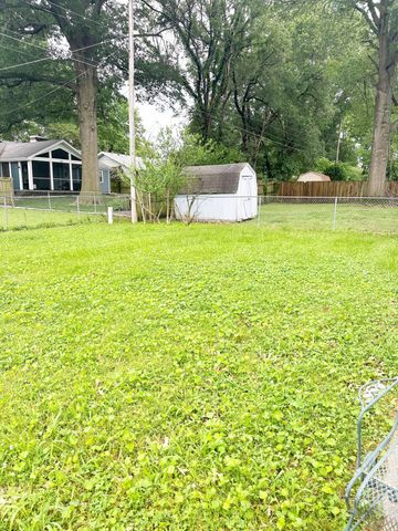 2344 S Kickapoo Avenue, Springfield, MO 65804