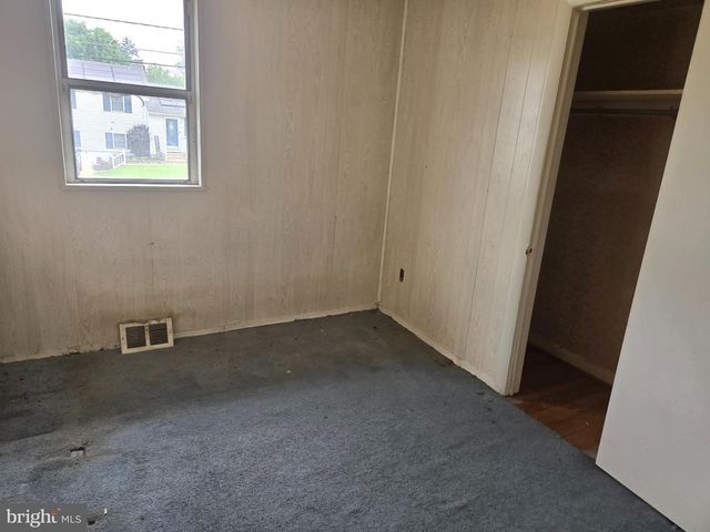 625 ANDREA RD, Runnemede, NJ 08078