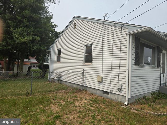 625 ANDREA RD, Runnemede, NJ 08078