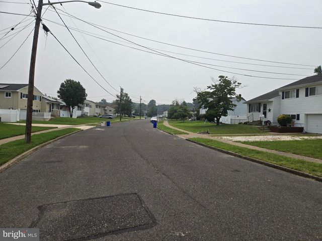 625 ANDREA RD, Runnemede, NJ 08078