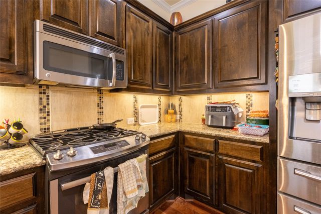 1226 Autumn Mist Way, Arlington, TX 76005