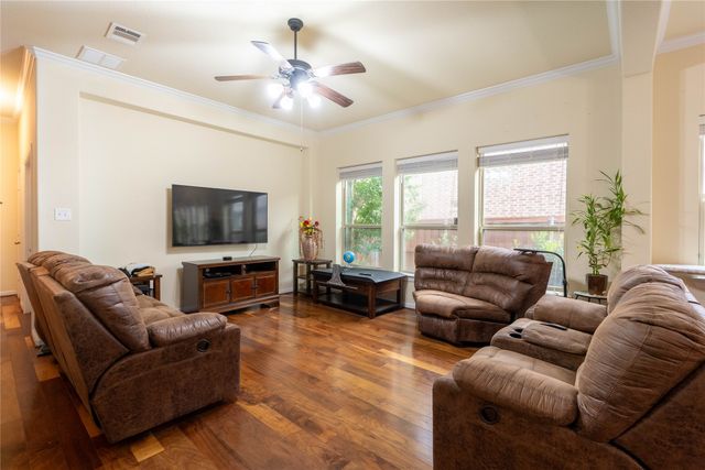 1226 Autumn Mist Way, Arlington, TX 76005