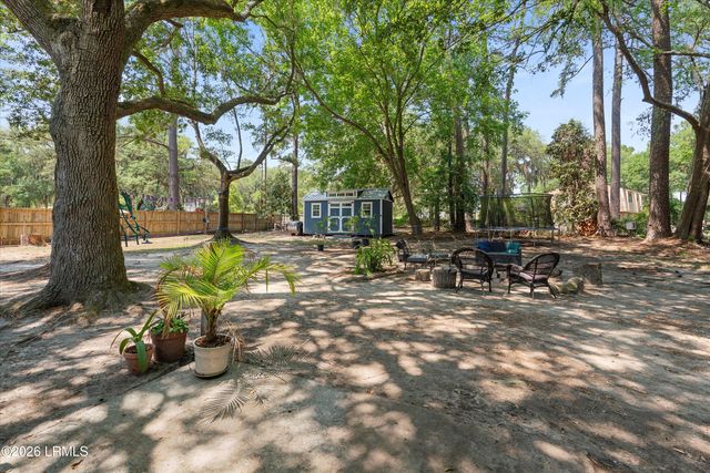 6027 Vaux Road, Beaufort, SC 29906