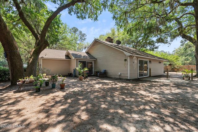 6027 Vaux Road, Beaufort, SC 29906